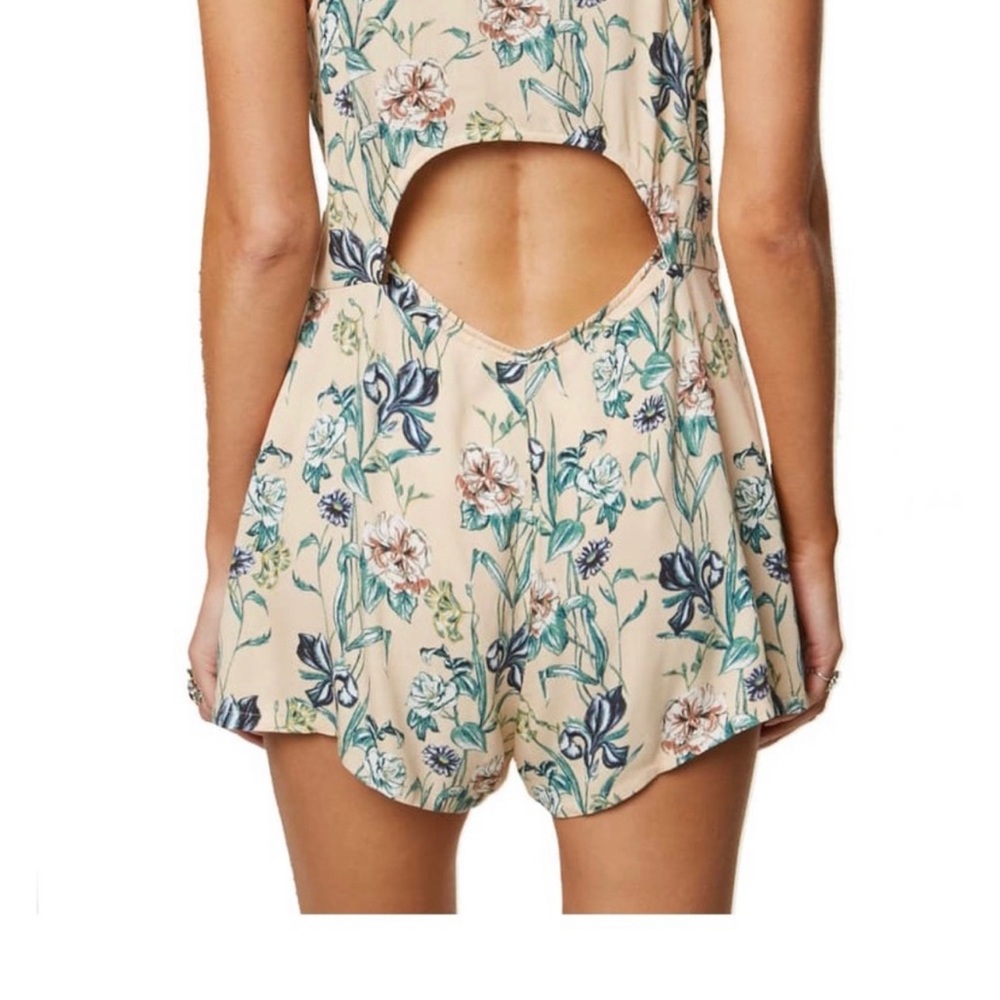 O’Neill Medium romper - Picture 13 of 15